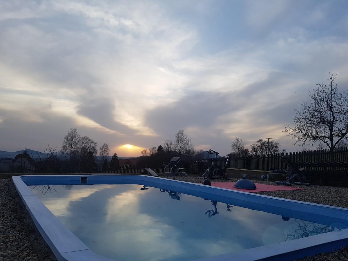 Vila Na Skalce Ceska Kamenice Luaran gambar
